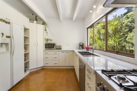 Photo of property in 32 Castleton Street, Birkdale, Auckland, 0626