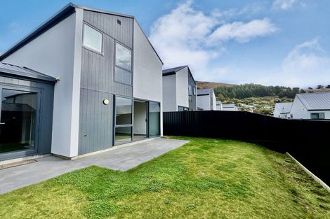 Photo of property in 17 Wheatsheaf Lane, Heathcote Valley, Christchurch, 8022