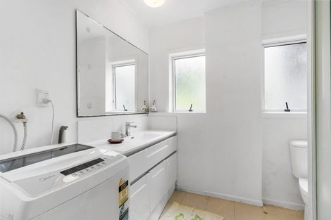 Photo of property in 3 Huka Road, Birkenhead, Auckland, 0626