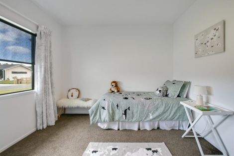 Photo of property in 71 Mcelwee Street, Jervoistown, Napier, 4112