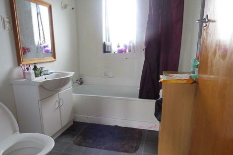 Photo of property in 104 Heywood Street, Grasmere, Invercargill, 9810