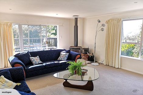 Photo of property in 10 Jasons Place, Churton Park, Wellington, 6037