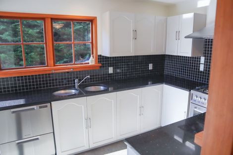 Photo of property in 1a Saint Vincent Terrace, Cashmere, Christchurch, 8022