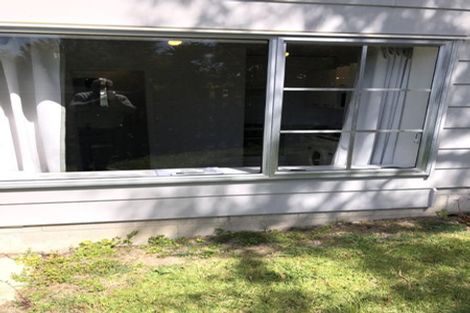 Photo of property in 2/39 Bayview Road, Bayview, Auckland, 0629