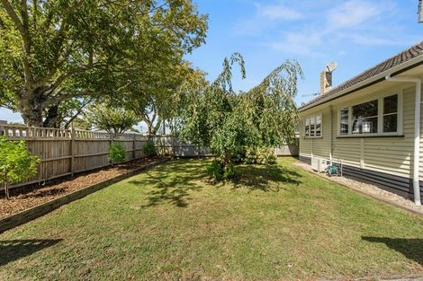 Photo of property in 3 Olwyn Terrace, Dinsdale, Hamilton, 3204