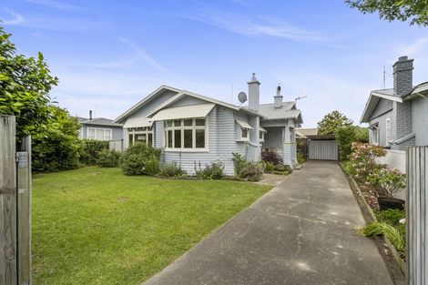 Photo of property in 30 Miro Street, Takaro, Palmerston North, 4410