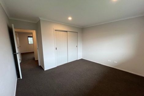 Photo of property in 4 Hooton Drive, Kumeu, 0810
