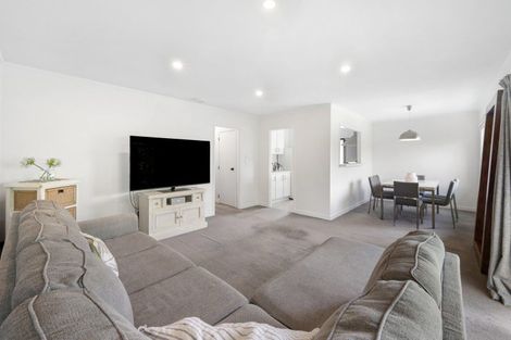 Photo of property in 2/53 Moore Street, Howick, Auckland, 2014