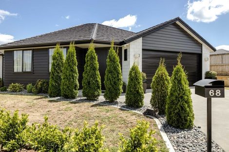 Photo of property in 68 Bert Wall Drive, Omokoroa, 3114