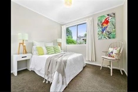 Photo of property in 32 Larissa Avenue, Henderson, Auckland, 0610