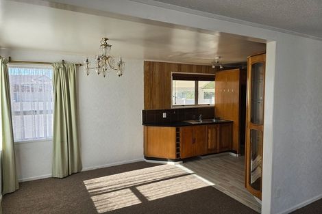 Photo of property in 3 Casuarina Road, Half Moon Bay, Auckland, 2012