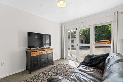 Photo of property in 100 Manganese Point Road, Tamaterau, Whangarei, 0174