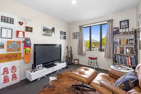 Photo of property in 23 Larne Place, Belfast, Christchurch, 8051