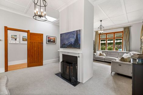 Photo of property in 23 Ewen Alison Avenue, Devonport, Auckland, 0624