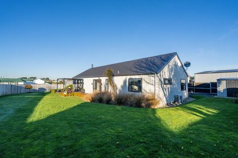 Photo of property in 73 Kilmarnock Street, Wallacetown, 9816