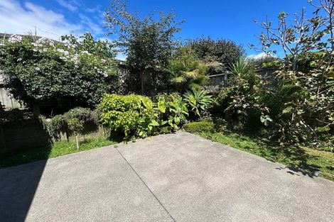 Photo of property in 23 Kerrykeel Drive, Flat Bush, Auckland, 2019