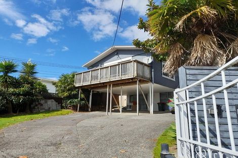 Photo of property in 13 Evans Road, Glen Eden, Auckland, 0602