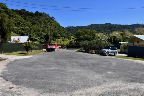 Photo of property in 21 Horncastle Crescent, Little Wanganui, Karamea, 7893