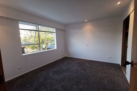 Photo of property in 1/11 Park Avenue, Northcote, Auckland, 0626
