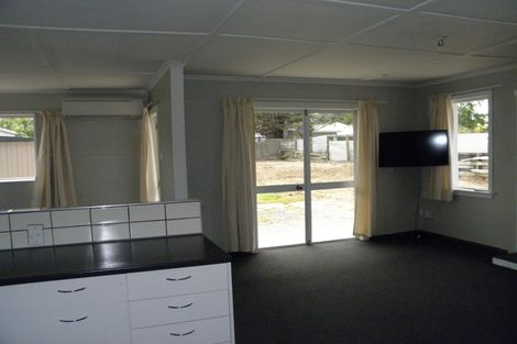 Photo of property in 20a Holloway Street, Waikiwi, Invercargill, 9810