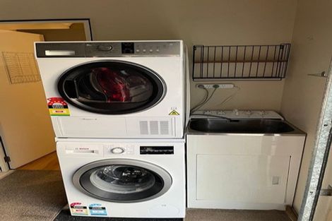 Photo of property in 31 Forest Road, Pinehaven, Upper Hutt, 5019