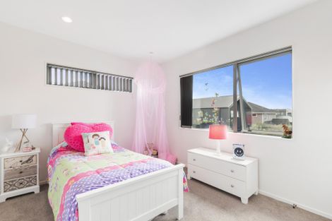 Photo of property in 4 Allium Avenue, Karaka, Papakura, 2113