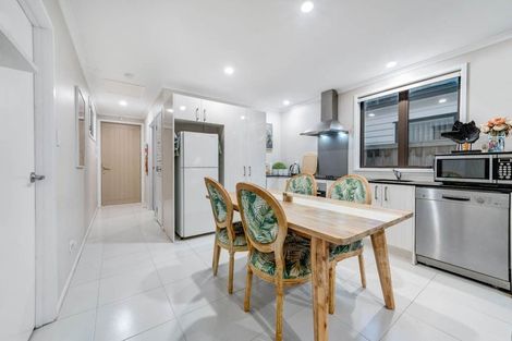 Photo of property in 30 Opoka Street, Takanini, 2110