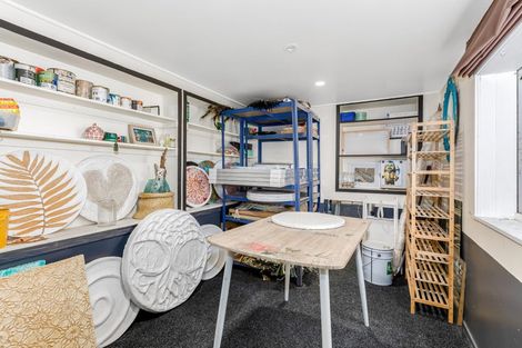 Photo of property in 23 Cypress Drive, Maungaraki, Lower Hutt, 5010