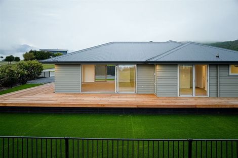 Photo of property in 29 Knowles Crescent, Kaikoura Flat, Kaikoura, 7371