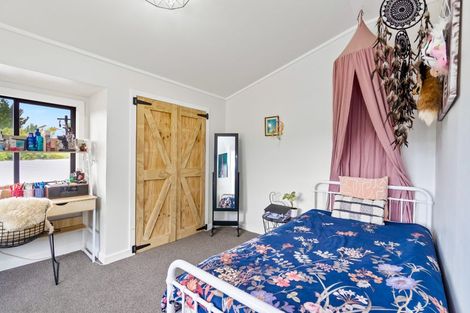 Photo of property in 46 Ararua Road, Waiotira, 0193