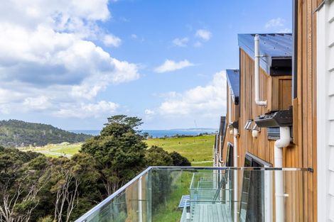 Photo of property in 11a Rockpool Road, Orewa, 0931