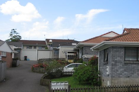 Photo of property in 35-41 Rosebank Road, Avondale, Auckland, 1026
