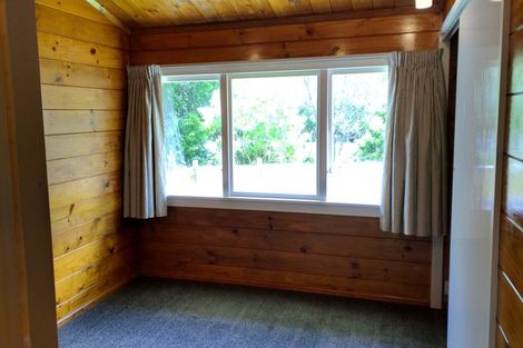 Photo of property in 2/54 Akatarawa Road, Brown Owl, Upper Hutt, 5018