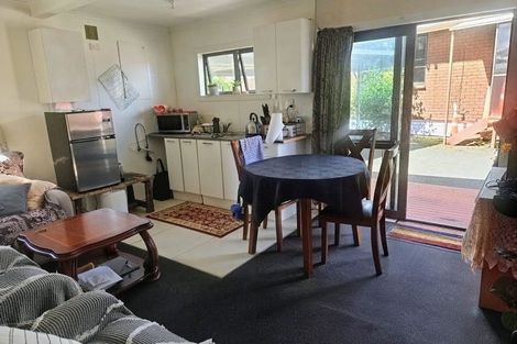 Photo of property in 47 Chadwick Crescent, Mangere East, Auckland, 2024