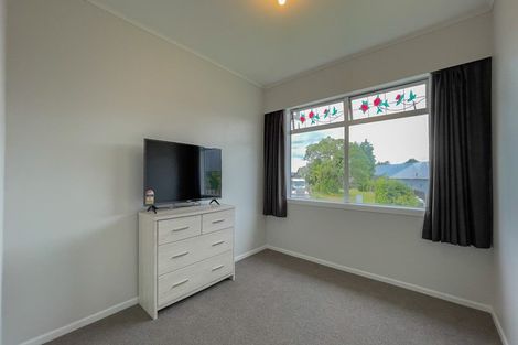 Photo of property in 5 Oxford Street, Tirau, 3410