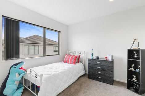 Photo of property in 4 Allium Avenue, Karaka, Papakura, 2113