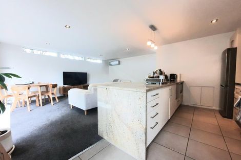 Photo of property in 32 Berry Street, St Albans, Christchurch, 8014