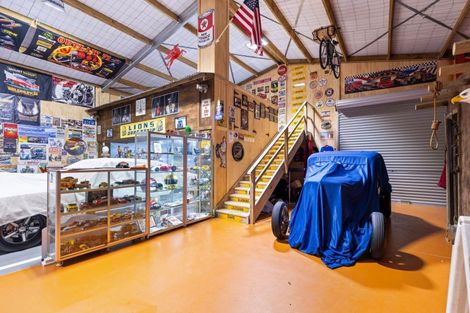 Photo of property in 456 Stoney Creek Road, Kelvin Grove, Palmerston North, 4470