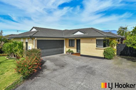 Photo of property in 25a Puriri Road, Pukekohe, 2120