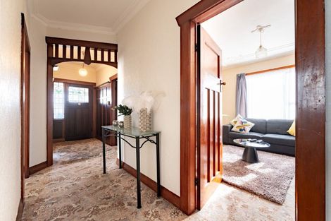 Photo of property in 17 Royal Crescent, Saint Kilda, Dunedin, 9012