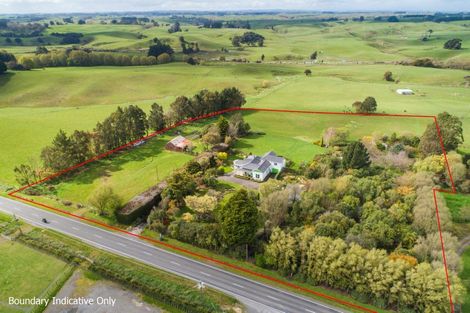 Photo of property in Thyme Out Estate, 800 Halcombe Road, Halcombe, Feilding, 4775