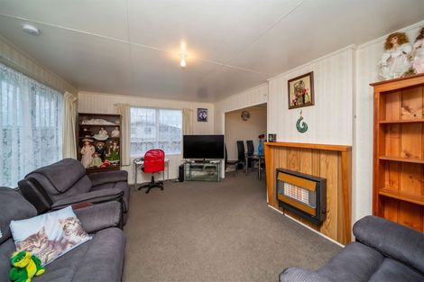 Photo of property in 3 Totara Crescent, Hawera, 4610