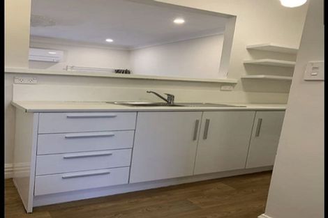 Photo of property in 3 Mckenzie Terrace, Te Aro, Wellington, 6011