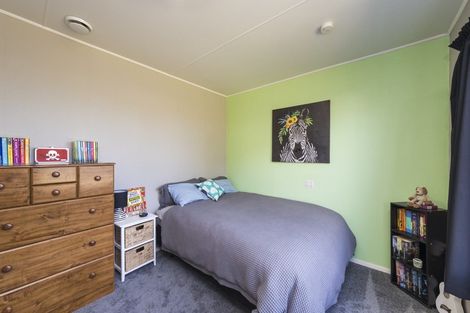 Photo of property in 21 Wild Street, Feilding, 4702