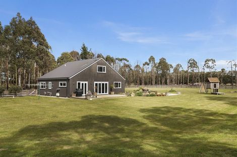 Photo of property in 2279 South Eyre Road, Eyrewell, Rangiora, 7476