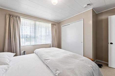 Photo of property in 3a Rossiter Crescent, Lynmouth, New Plymouth, 4310