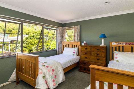 Photo of property in 29 Kenrigg Road East, Kinloch, Taupo, 3377