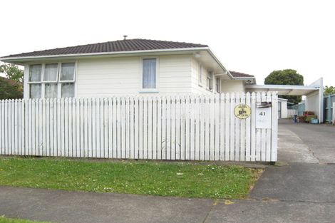 Photo of property in 41 Chingford Close, Mangere, Auckland, 2022