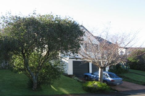 Photo of property in 2 Kenilworth Place, Dinsdale, Hamilton, 3204