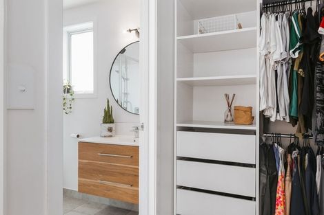 Photo of property in 22 Kahawai Place, Omokoroa, 3114